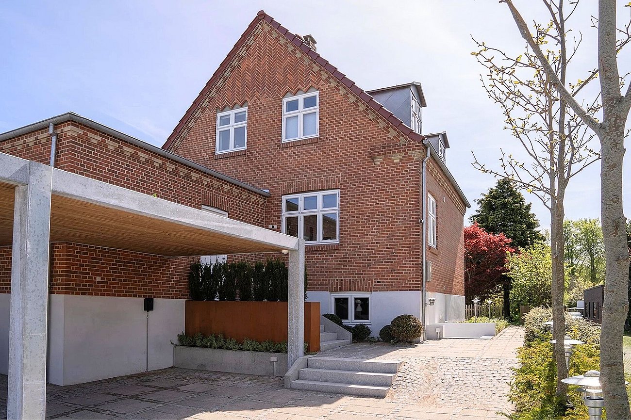 Carport til murermestervilla i beton