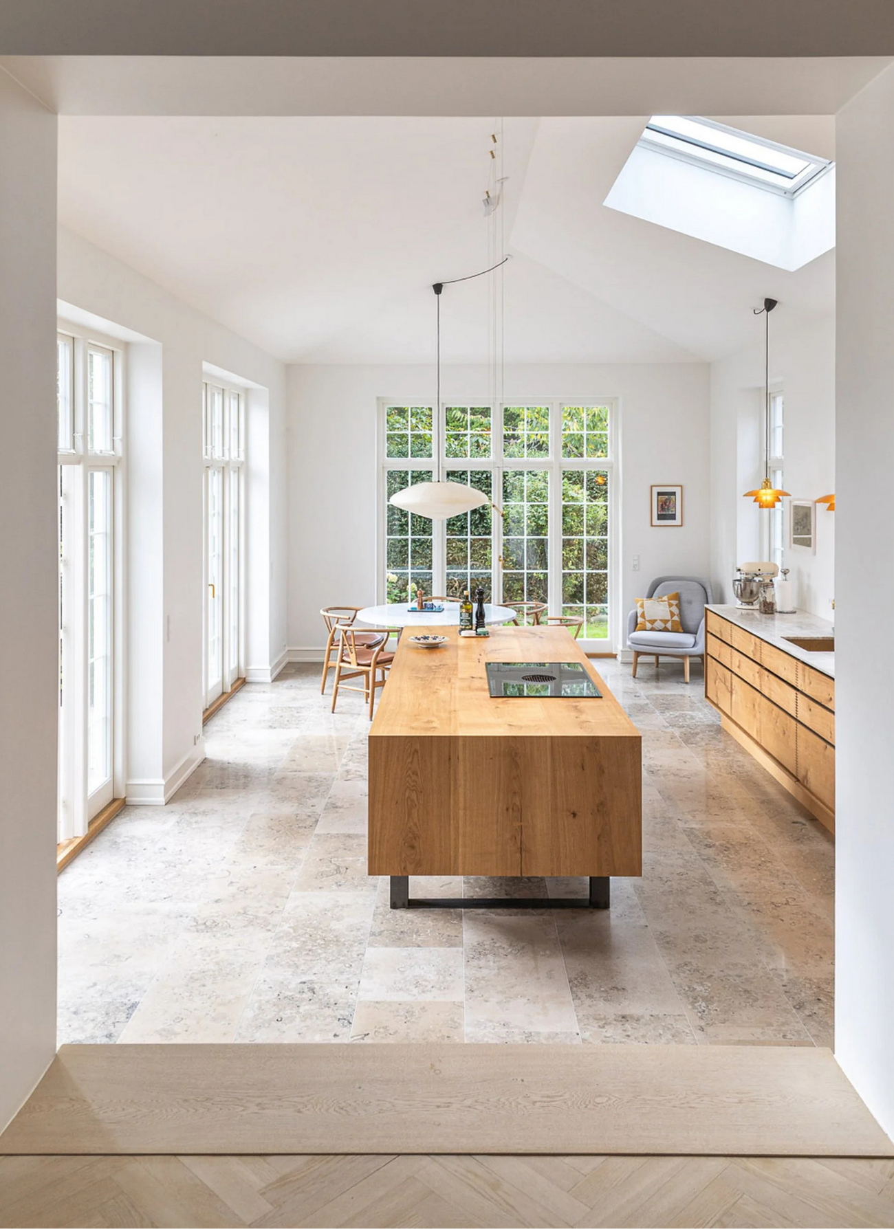 Overgang til tilbygning i patriciervilla