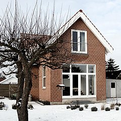 Udvidelse i 1½ plan af murermestervilla fra 50'erne