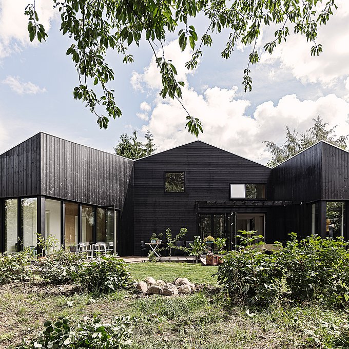 Nyt træhus ved sø i Ballerup