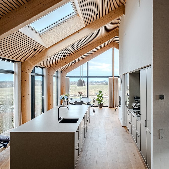 VILLA LUND - Gennemgribende renovering af familievilla