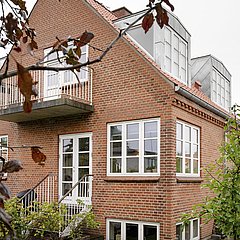 Ombygning med nye kviste skabte plads til familielivet           