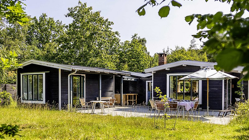 Gårdrummet mellem Anneks og Sommerhus