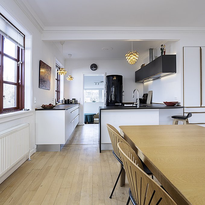 Kronen på værket - 30'er Bungalow med dejligt Køkken-Alrum