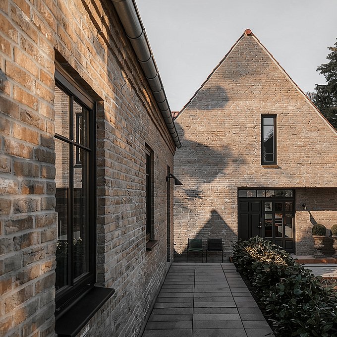 Moderne fortolkning af klassisk engelsk cottagevilla